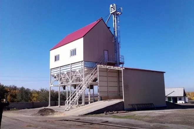 Зерноочистительный комплекс ЗАВ-60 в Оренбургской области